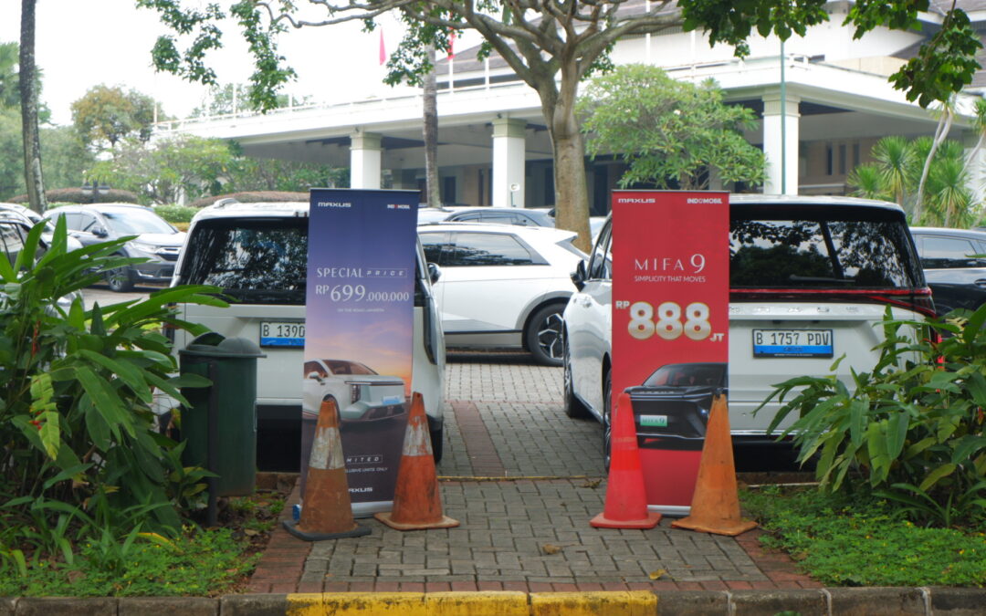 Maxus Hadir di Royale Jakarta Golf Club, Tawarkan Pengalaman Test Drive MIFA 7 & MIFA 9